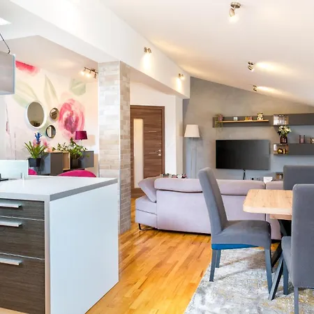 Marko - A2 - Mpolo Apartment *
