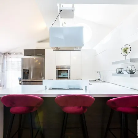 Marko - A2 - Mpolo Apartment *